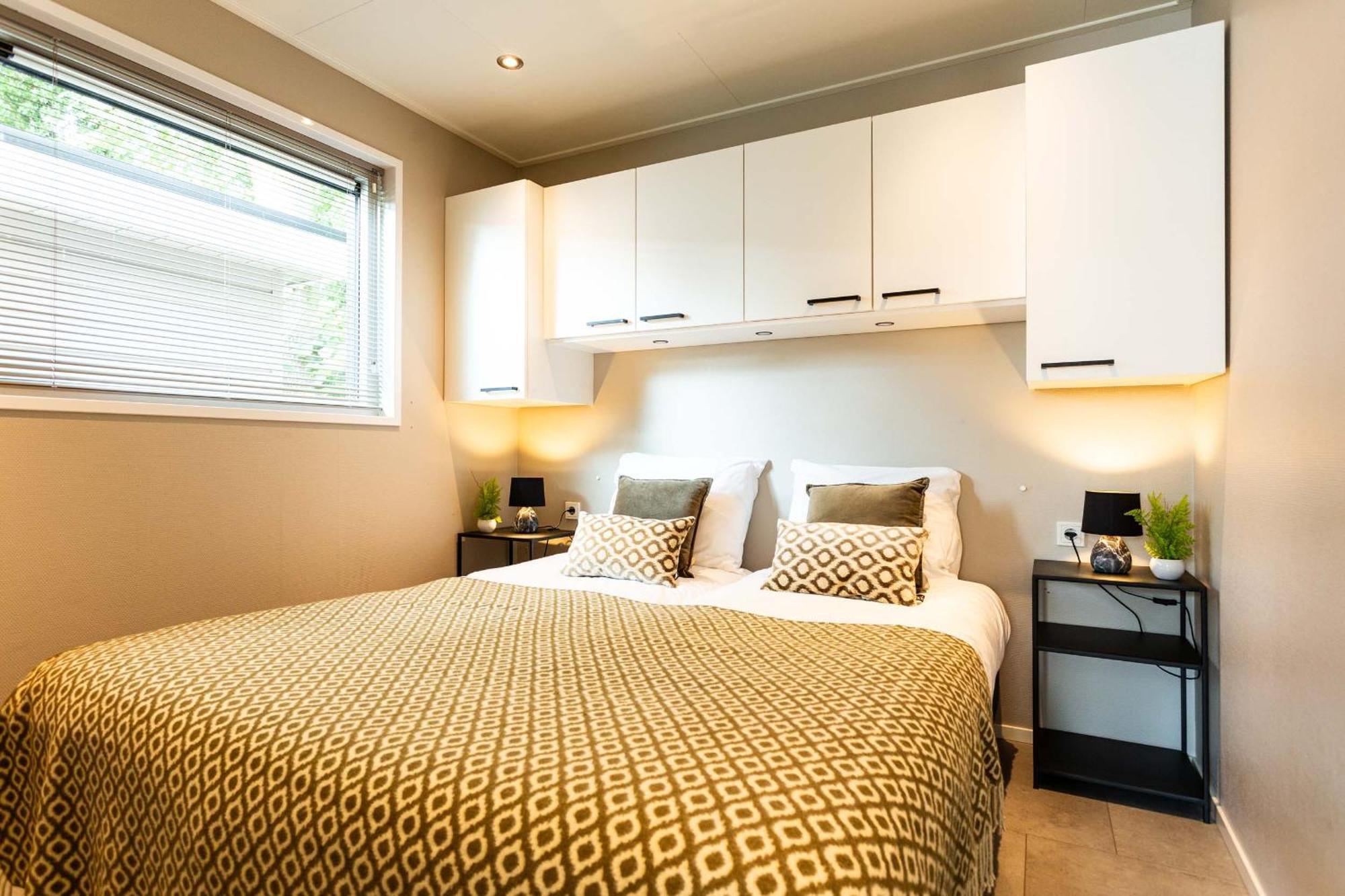 Topparken - Residence De Leuvert Cromvoirt Ruang foto