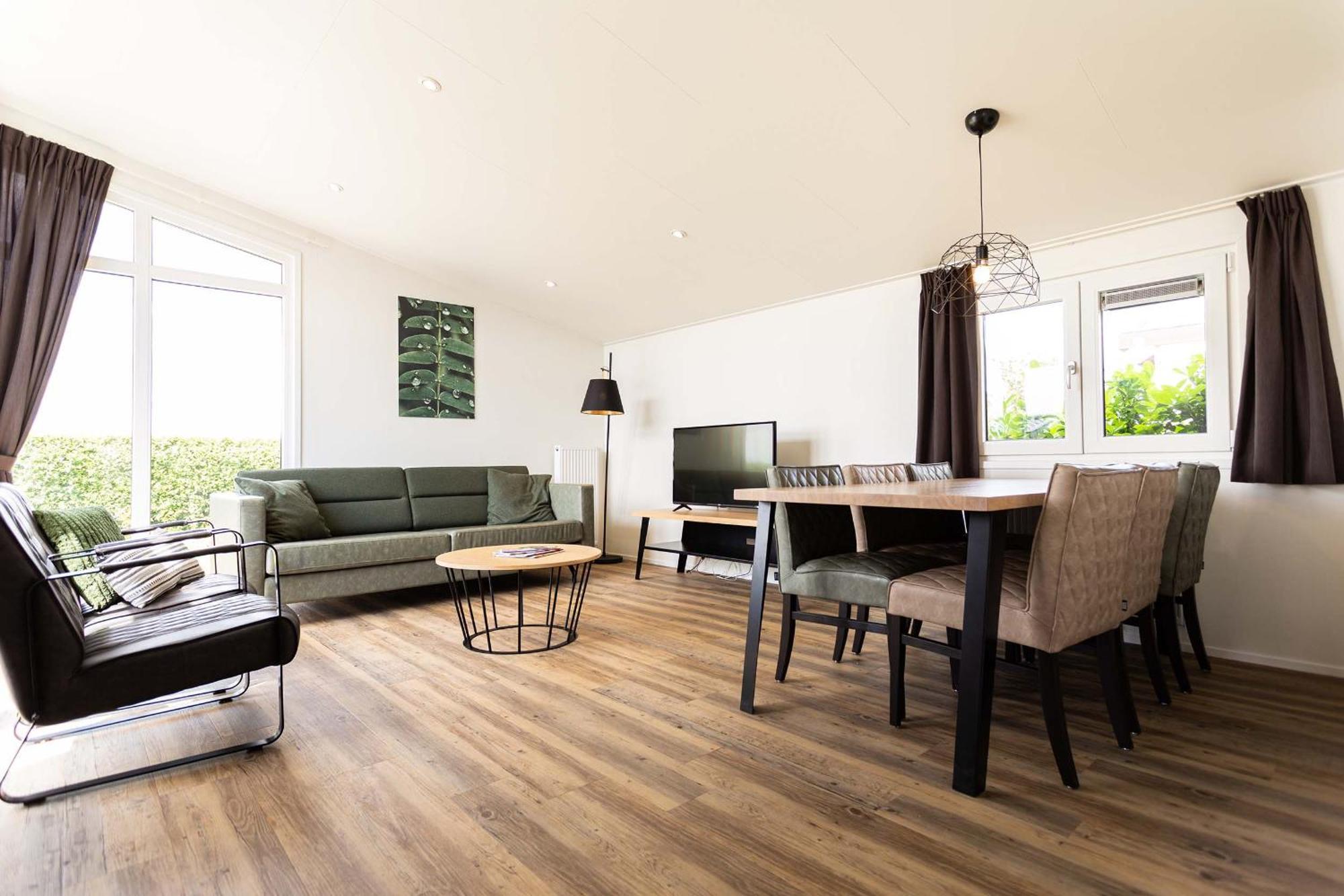 Topparken - Residence De Leuvert Cromvoirt Ruang foto